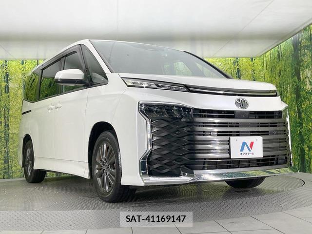 Toyota VOXY 2023-01 8753052-16