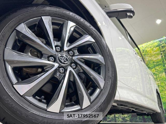 Toyota VOXY 2024-01 8753135-13