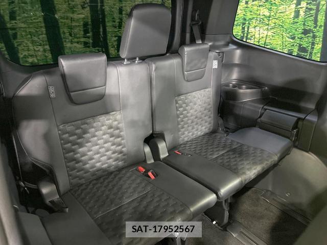 Toyota VOXY 2024-01 8753135-9