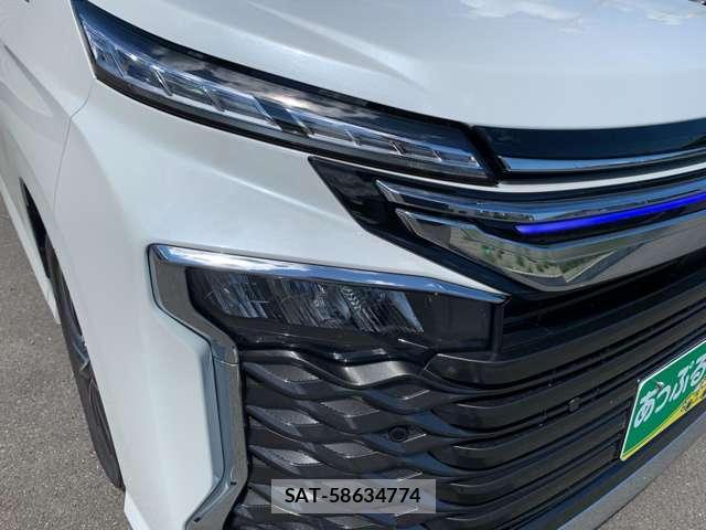 Toyota VOXY 2023-10 8753139-10