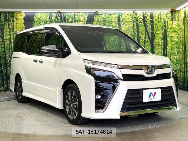 Toyota VOXY 2018-12 8753473-14
