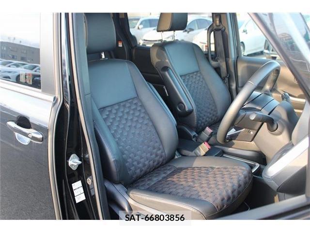 Toyota VOXY 2022-11 8753905-17