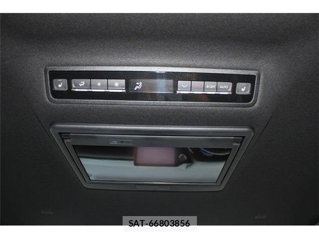 Toyota VOXY 2022-11 8753905-4