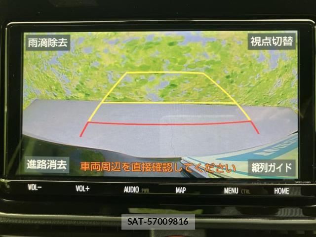 Toyota VOXY 2021-06 8754344-11