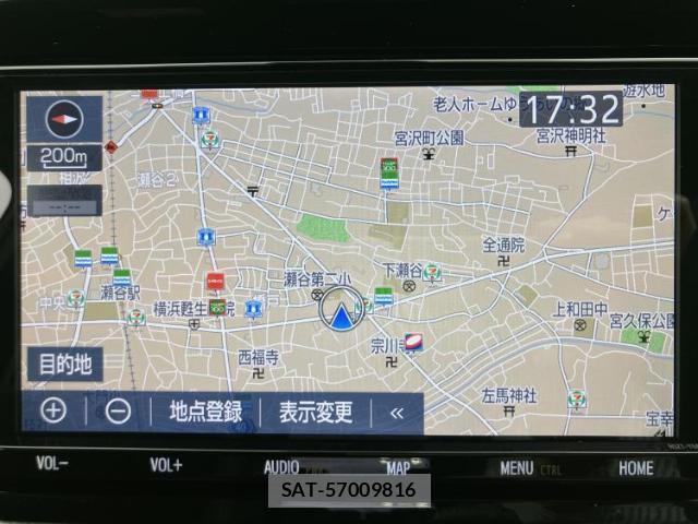 Toyota VOXY 2021-06 8754344-9