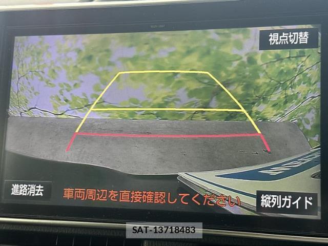 Toyota VOXY 2018-10 8754350-12