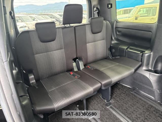Toyota VOXY 2020-01 8754566-5