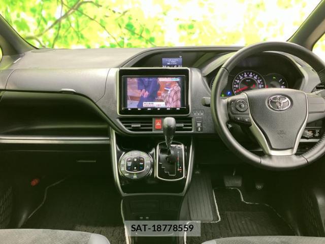 Toyota VOXY 2021-07 8754647-3