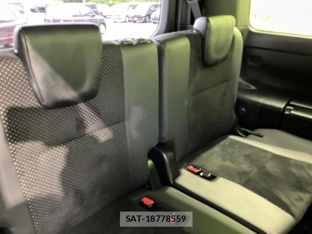 Toyota VOXY 2021-07 8754647-7