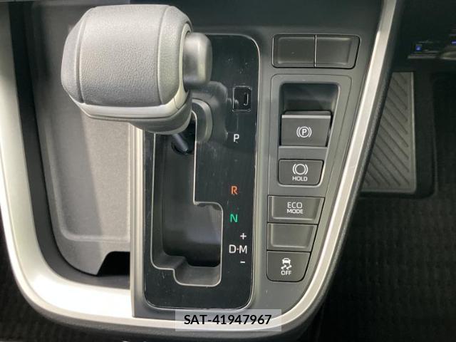 Toyota VOXY 2023-11 8754658-17
