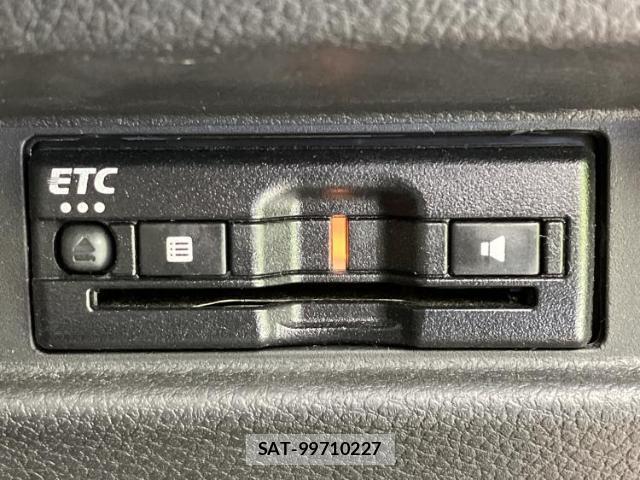 Suzuki WAGON R 2023-07 8752838-17