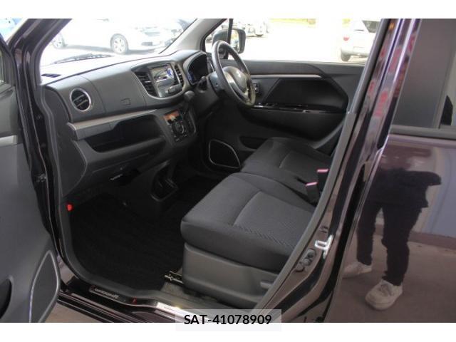 Suzuki WAGON R 2013-10 8753827-18