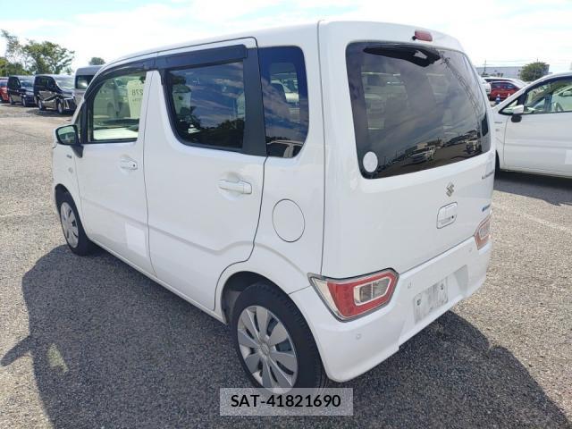 Suzuki WAGON R 2021-08 8752637-4