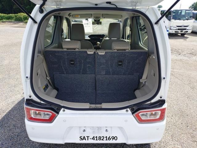 Suzuki WAGON R 2021-08 8752637-5