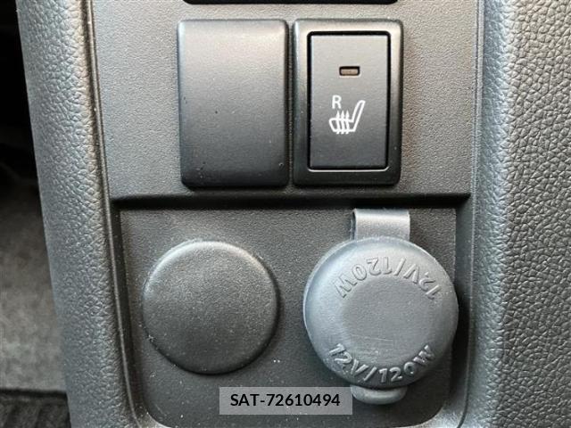 Suzuki WAGON R 2025-06 8754384-14