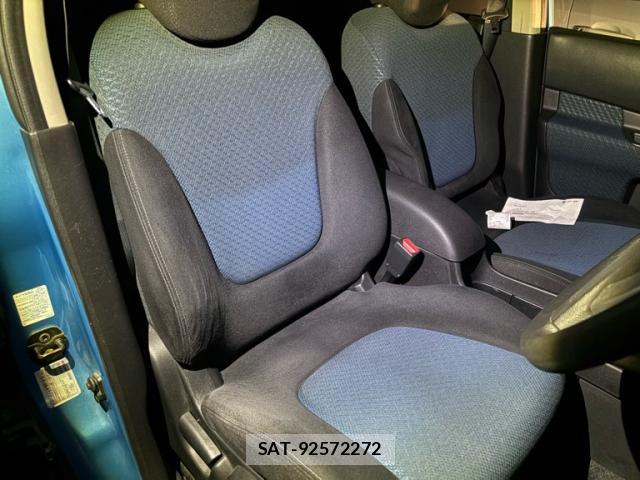 Nissan Wingroad 2005-11 8753286-8