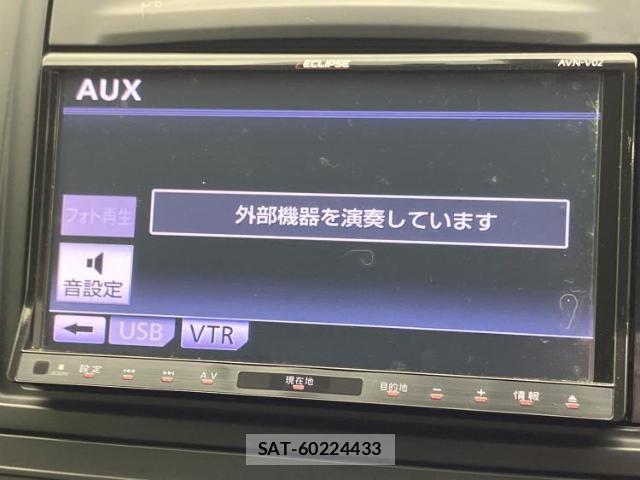 Nissan Wingroad 2013-06 8754603-10