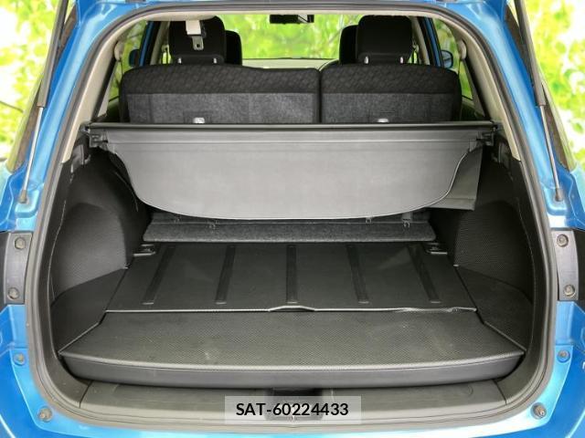 Nissan Wingroad 2013-06 8754603-7