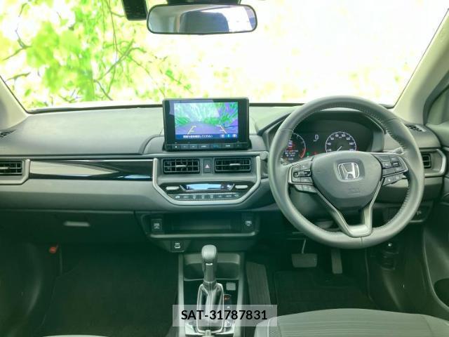 Honda WR-V 2024-11 8754421-3