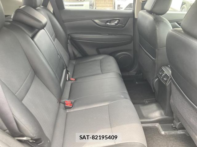 Nissan X-TRAIL 2018-01 8752332-4