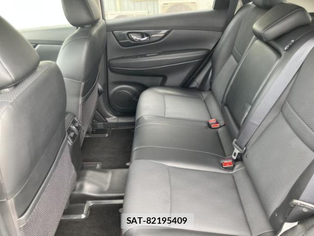 Nissan X-TRAIL 2018-01 8752332-6