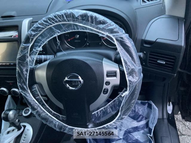 Nissan X-TRAIL 2010-02 8753004-6