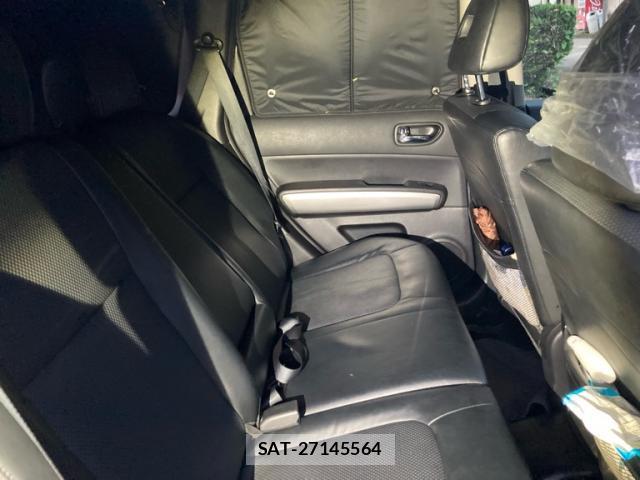 Nissan X-TRAIL 2010-02 8753004-9