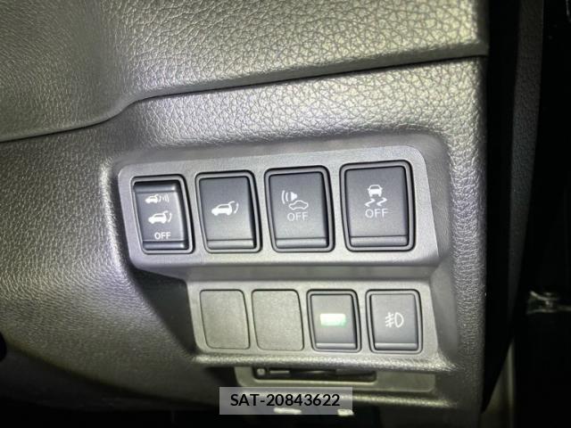 Nissan X-TRAIL 2016-02 8753011-9