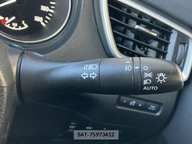 Nissan X-TRAIL 2015-12 8753110-15