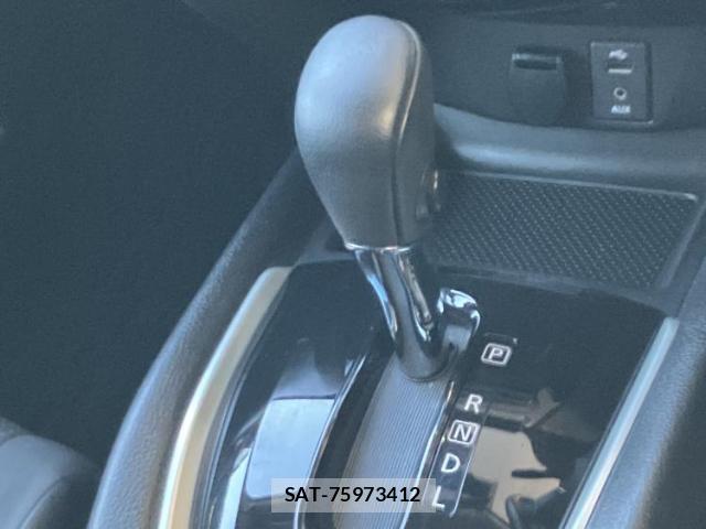 Nissan X-TRAIL 2015-12 8753110-17