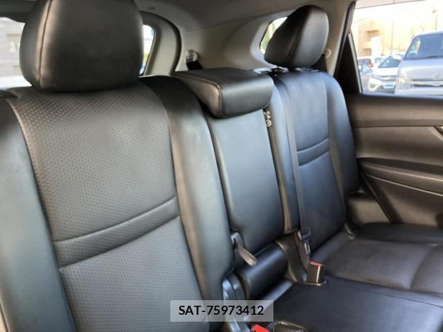 Nissan X-TRAIL 2015-12 8753110-4