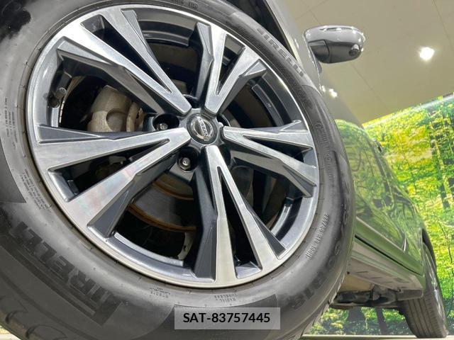 Nissan X-TRAIL 2018-02 8753136-12
