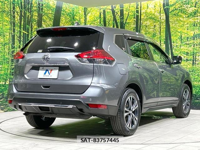 Nissan X-TRAIL 2018-02 8753136-16