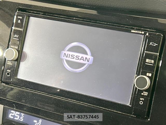 Nissan X-TRAIL 2018-02 8753136-2