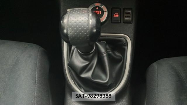 Nissan X-TRAIL 2010-08 8753562-14