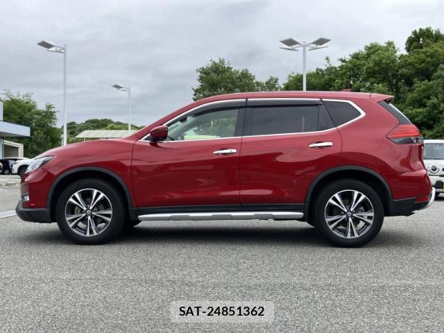 Nissan X-TRAIL 2017-05 8753915-1