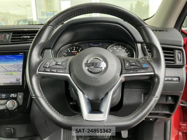 Nissan X-TRAIL 2017-05 8753915-14