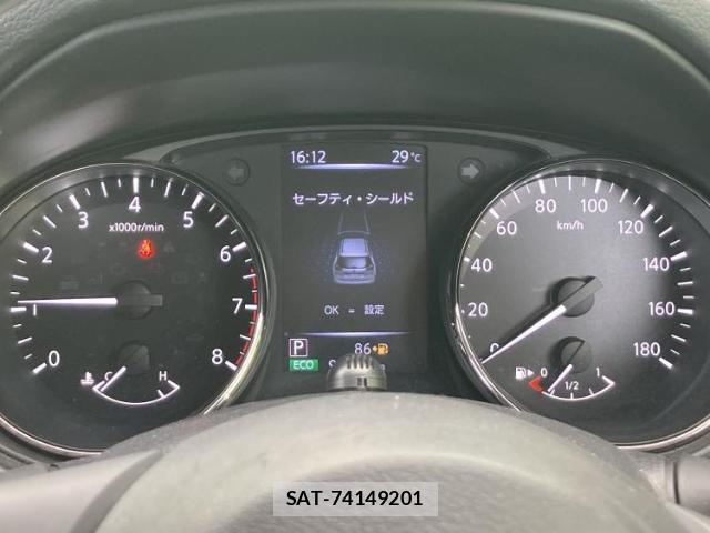 Nissan X-TRAIL 2017-11 8754151-13