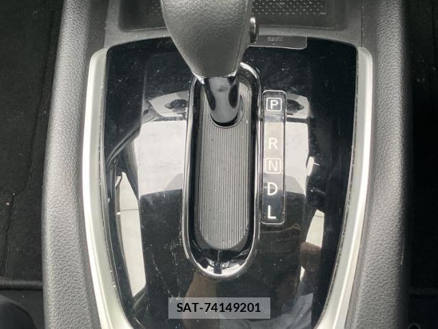 Nissan X-TRAIL 2017-11 8754151-17
