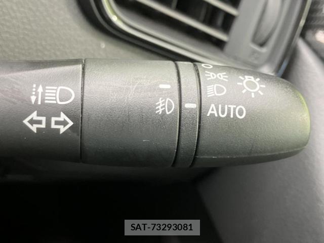 Nissan X-TRAIL 2018-10 8754154-14