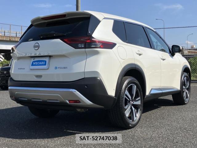 Nissan X-TRAIL 2024-10 8754483-2