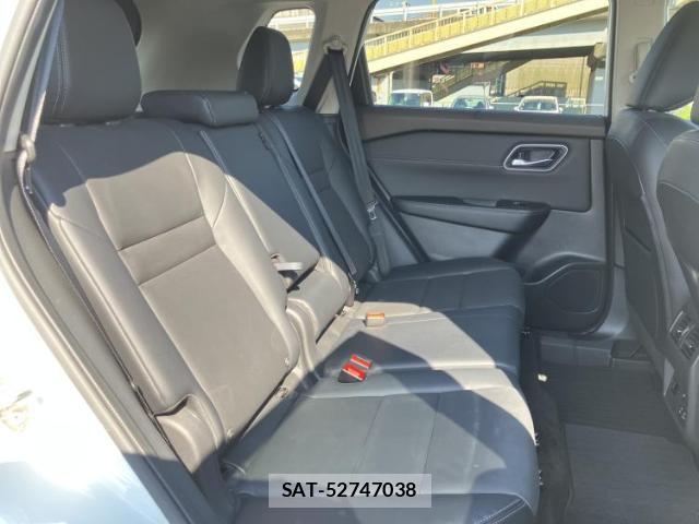 Nissan X-TRAIL 2024-10 8754483-4