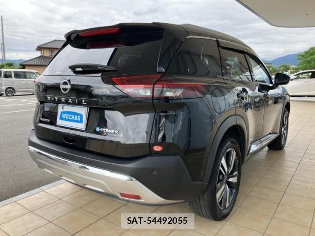Nissan X-TRAIL 2023-10 8754596-2