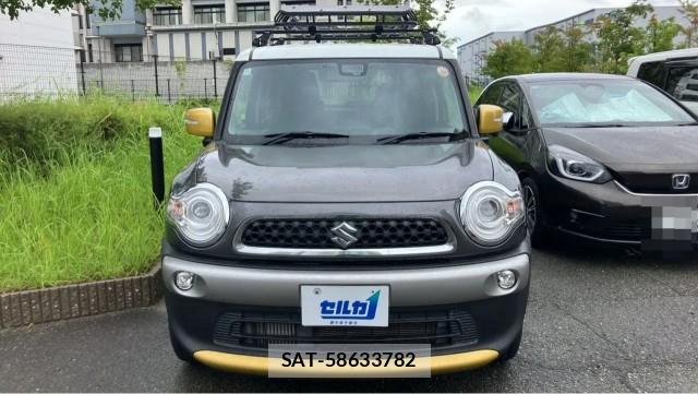 Suzuki X BEE 2018-10 8753552-9