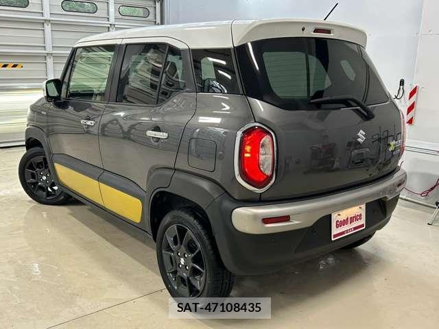 Suzuki X BEE 2018-01 8754237-1