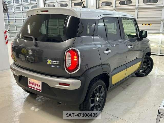 Suzuki X BEE 2018-01 8754237-2