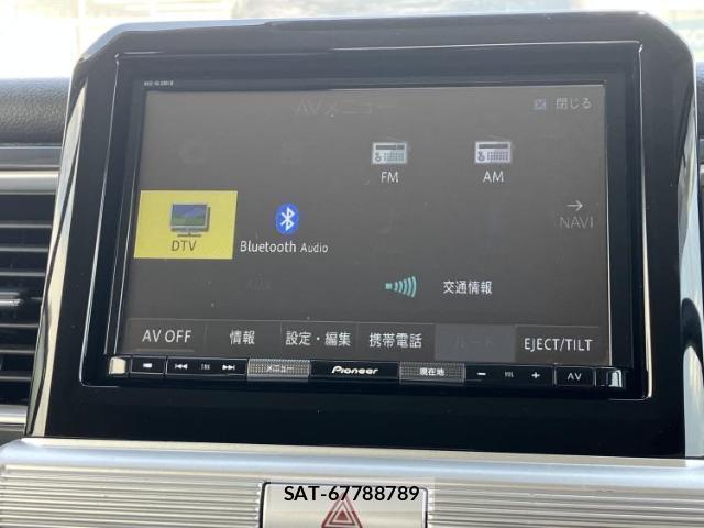 Suzuki X BEE 2022-09 8754610-9