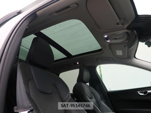 Volvo XC60 2020-07 8752937-3