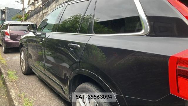 Volvo XC90 2018-06 8753645-10