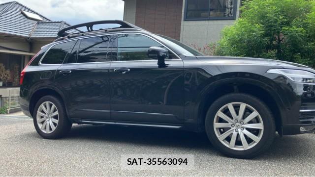 Volvo XC90 2018-06 8753645-3